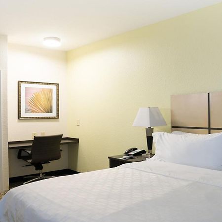 Candlewood Suites Bay City By Ihg Extérieur photo