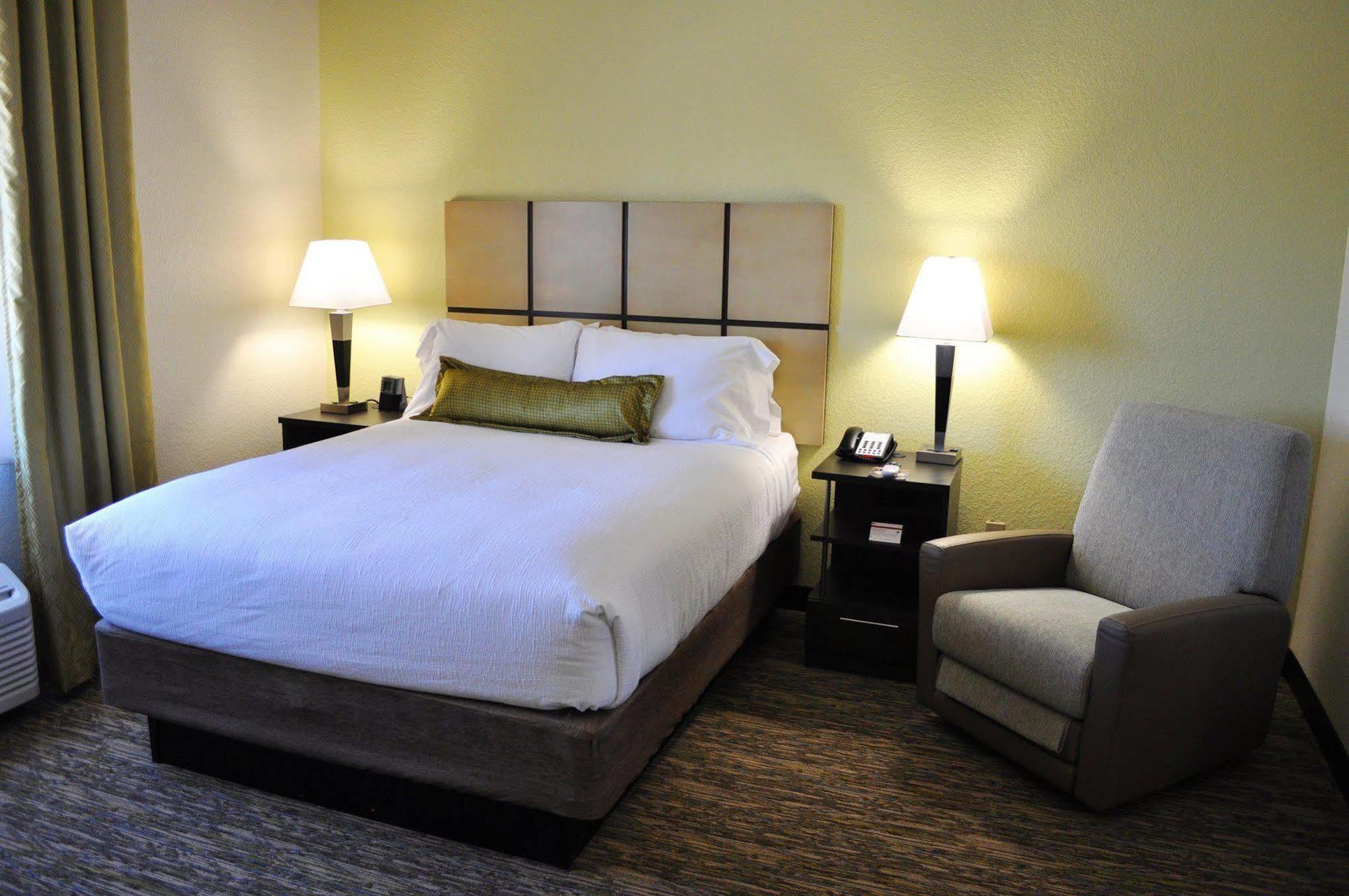 Candlewood Suites Bay City By Ihg Extérieur photo